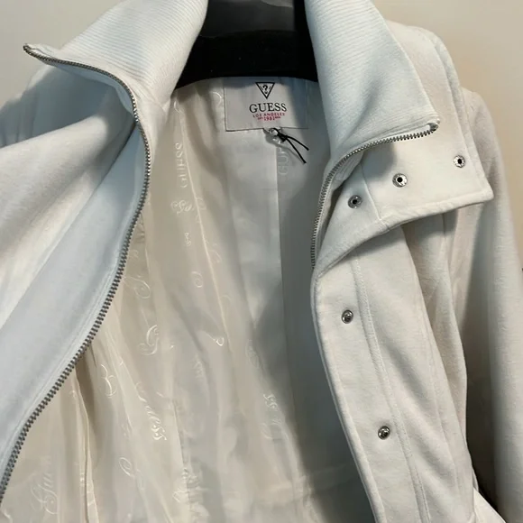 Guess Ivory Zip-Up Jacket NWOT - Picture 3 of 6